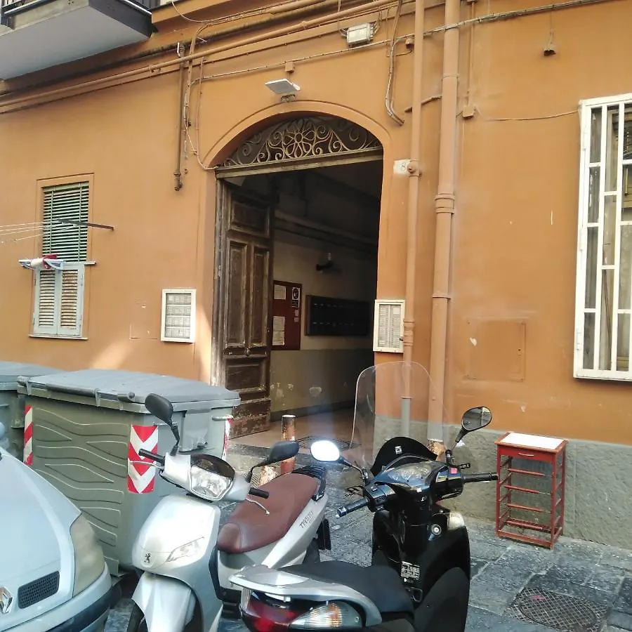 Casa Confort - Napoli Centro Apartment Naples